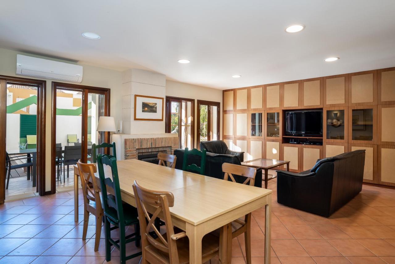 Holiday Villa In Elite Residential Area Of Dystrykt Faro Zewnętrze zdjęcie