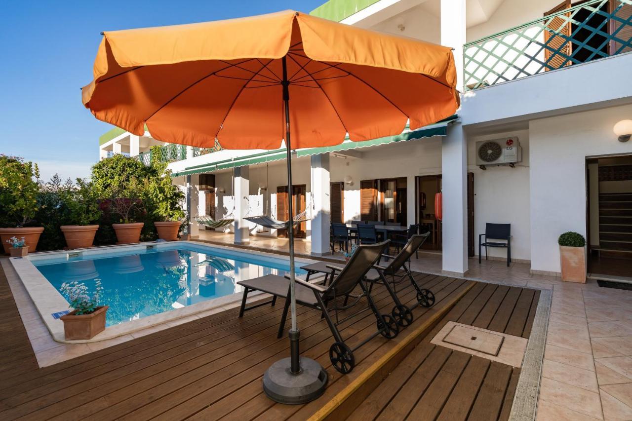 Holiday Villa In Elite Residential Area Of Dystrykt Faro Zewnętrze zdjęcie